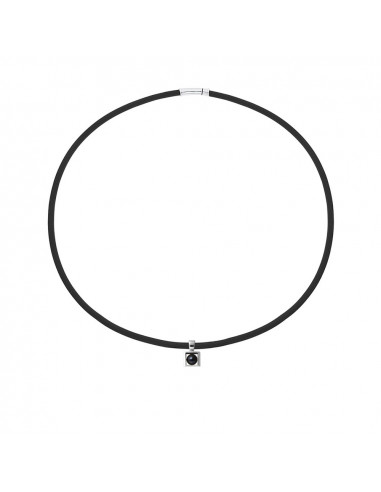 Collier Skikru